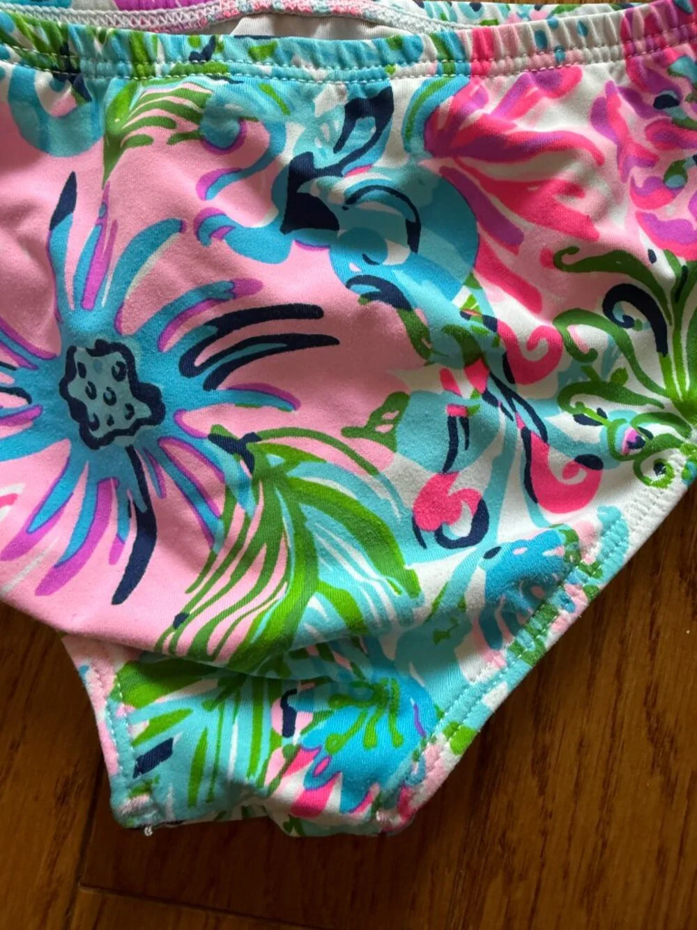 Girls Lilly Pulitzer Bikini Size: 5